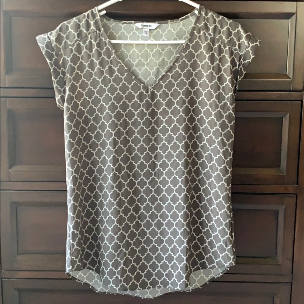 EXPRESS women’s top
